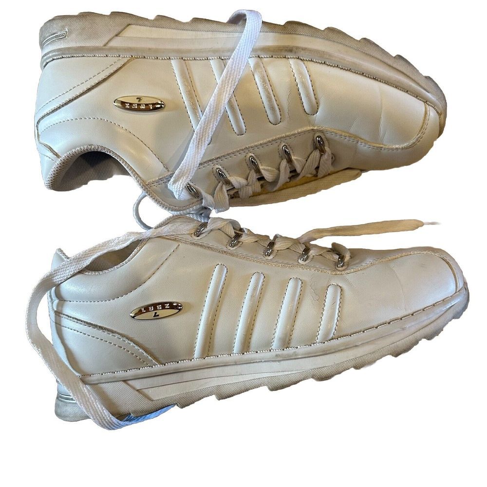 Lugz White Sneakers Mens US Size 7 Minimalist Tennis Shoes MCHGIIV-100‎ READ*